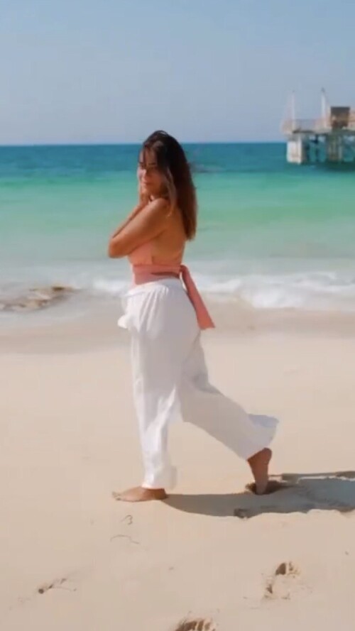 Aya Selim 7356249e3dcf60d7841eb40