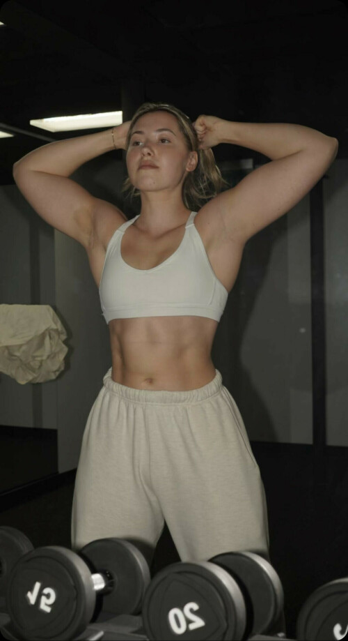 B04AB575 5D4F 4F9F AD51 34F822FE7294