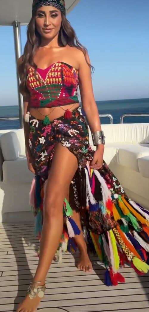 B0CA21B7 9998 4C12 A479 0E52B512CC86