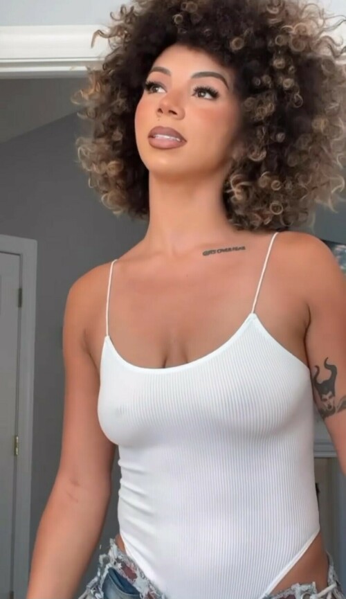 B1106 215116 Galleryadeda3eab1e2dd0c