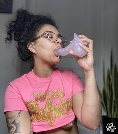 B163CFFA B828 4C0B B4C6 84DCEF33B5C3