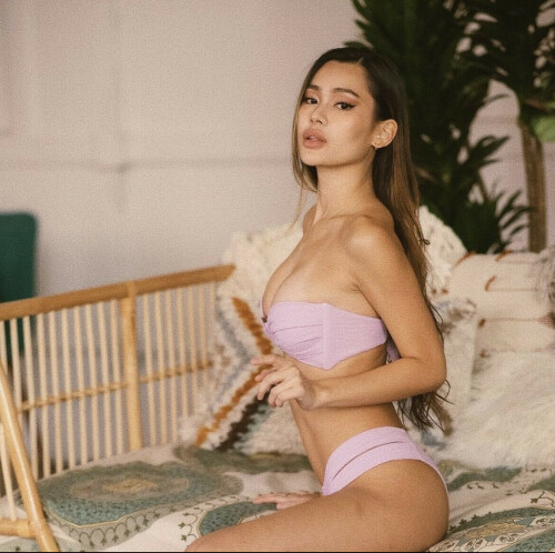 B1669830 BF91 410A 800E F8C6BAFD47CC