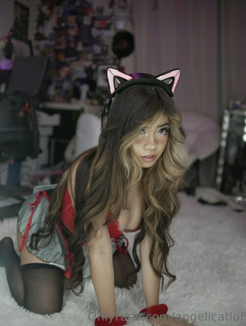 B2DC64CB ADDE 4E1F 8DE6 5B83A76A988D