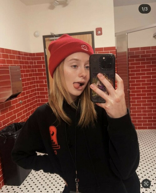 B2F10201 5A7E 487F A704 B9AC39721864