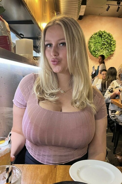 B3339164 E963 4477 8B1F 47F912F70FA4