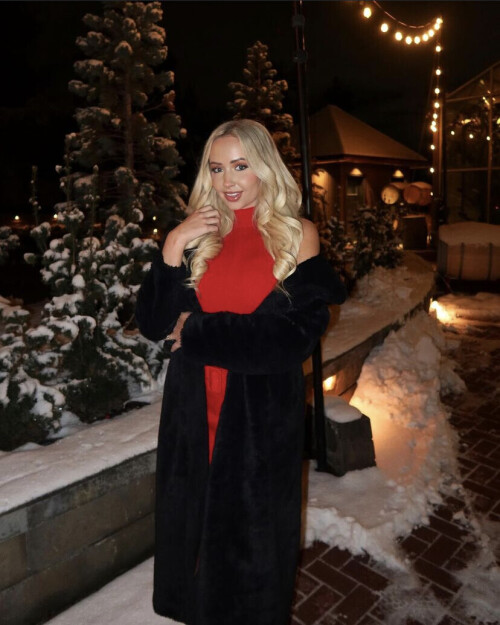 B42BB66E BC75 4690 9B8F 8A8753DFC5E040a5a76953d9e81e