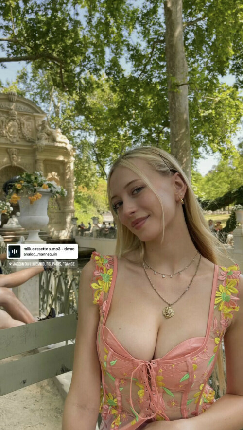 B49D06E7 CD26 415B 8345 AF6B8346387D