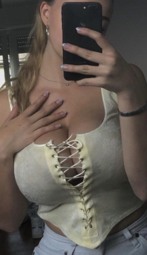 B60B930F F608 4826 BD12 FFDDEE976D387e9ee394ea885e30