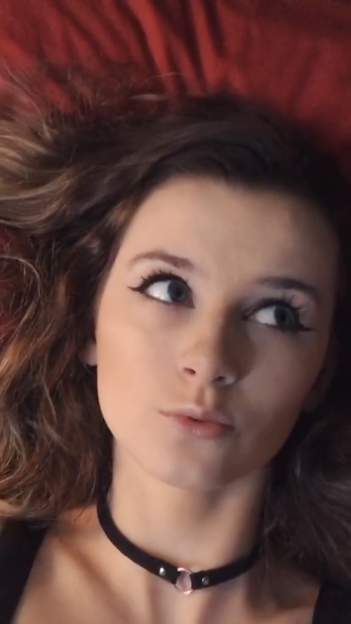 B64BDF31-DE91-4D66-A120-7DE35F949337