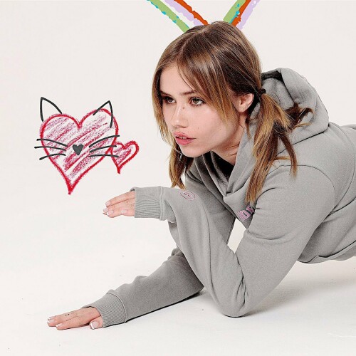 B6516AEA 026A 4217 B0B5 1AF1F2D1F561