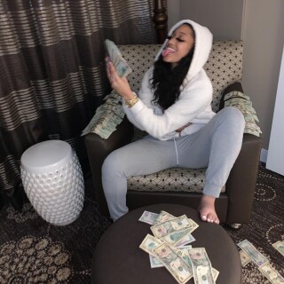 B6eGkiYAeiC_359bf469f4156992c