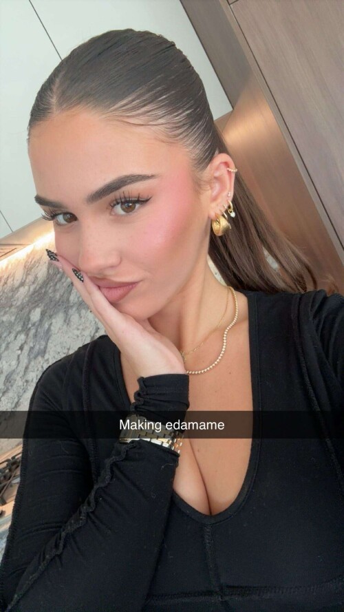 B71AB970 9063 4502 BBA0 07A69214DF82d2d6c8eb65f696c8