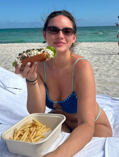 B75BDBB5 E8FB 4A0F 8CCA 5A0672519CD0e182810d5a5f83d7