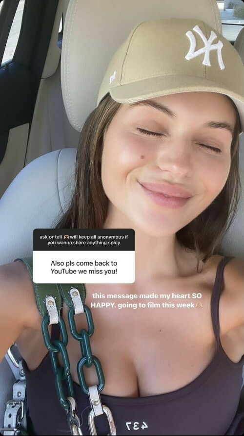 B77F5943 2DF2 4F76 AD60 76A6C4FADFC9