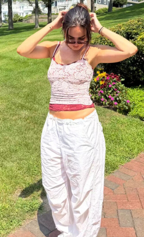 B7BC3D87 0622 48D6 A1BA 2E3656DF0F7A826457685a03c850