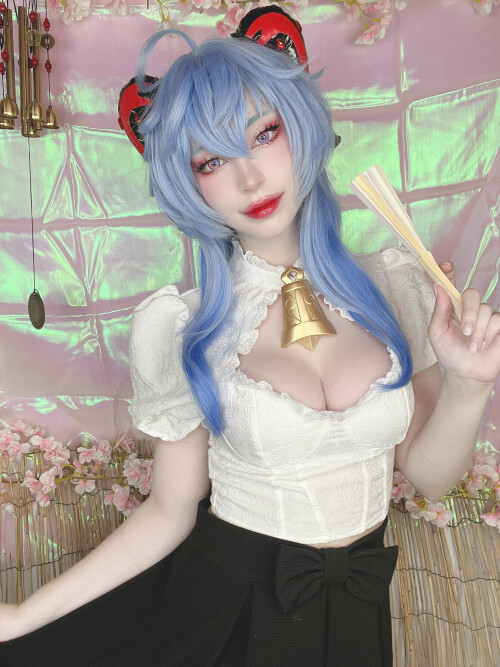 B8B5E294E1954C6EA8014EAECA076D13071750e50dc400f9