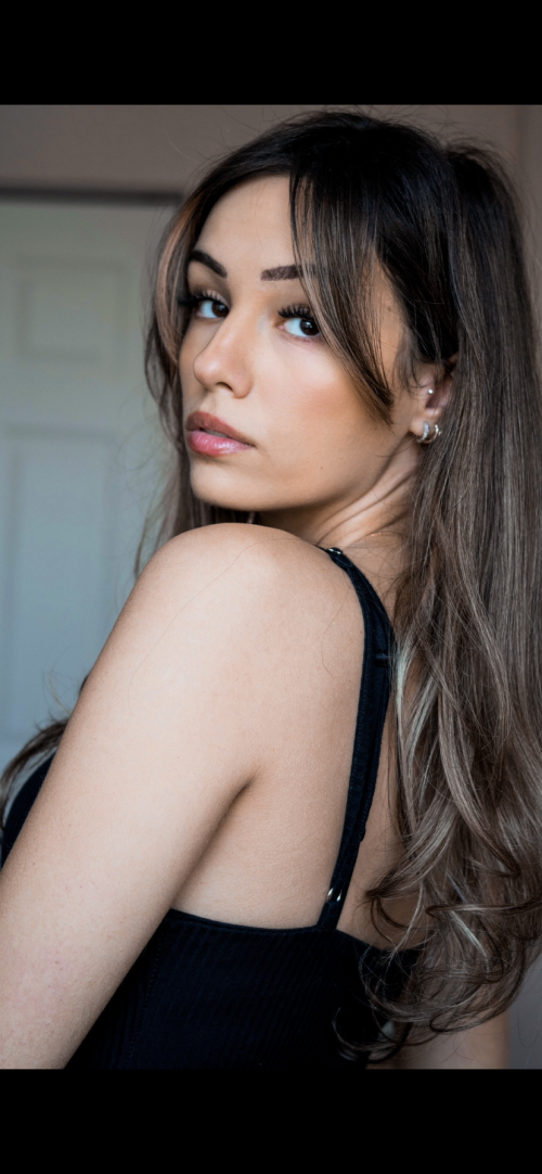 B9FFBC5C-4CC0-4088-A01D-FDF52AE6860D