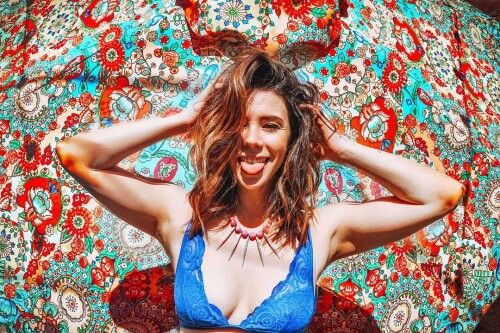 BA5EA5C6 D906 4673 9A03 FA2F1892C1BD