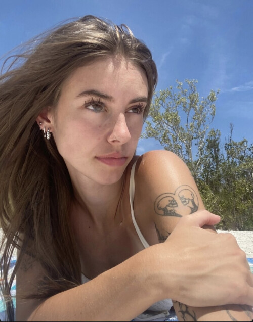 BB158856 C12D 46BA A372 3CD6EC5F670E50a2f13f9ad834e7