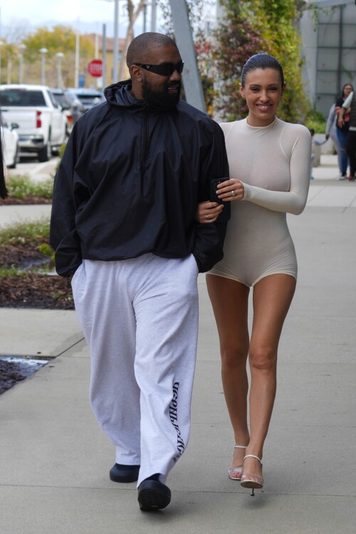 BCB0384cfc1ac1899e58c6