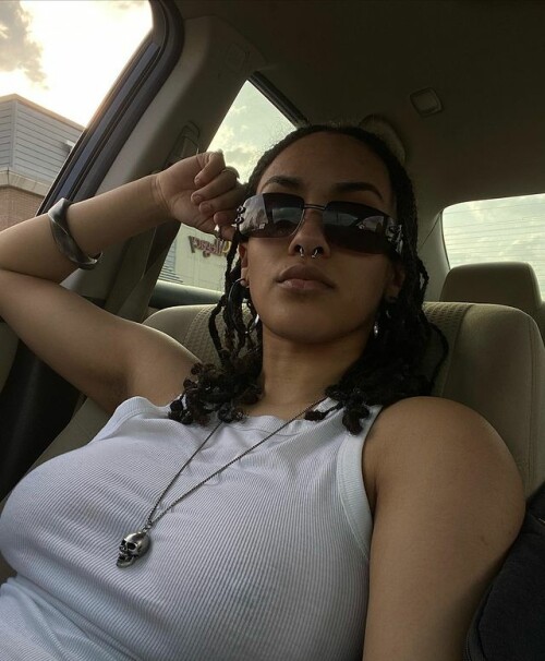 BD27B1B1 E3FA 4EBD 8B32 0CA0C8B9515B