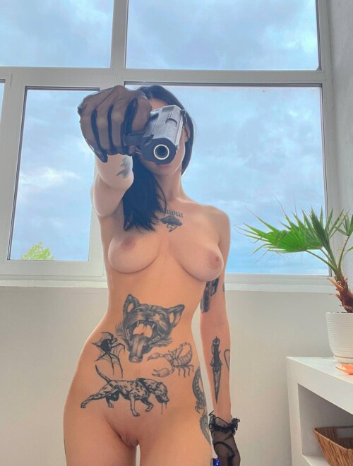 BD437402 3390 44AF BFA1 3E5B7F061B5B