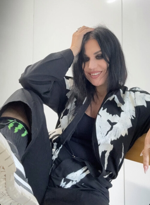 BD5619D2 27F0 4D9B 8709 15F6B689CB6602e4f25fee9f222f