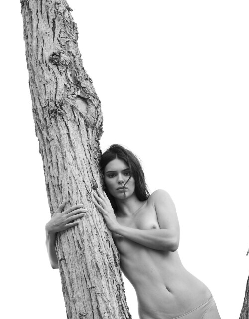 BE00AF01 BBB8 40EA 8D0F 8EFF874D1A38