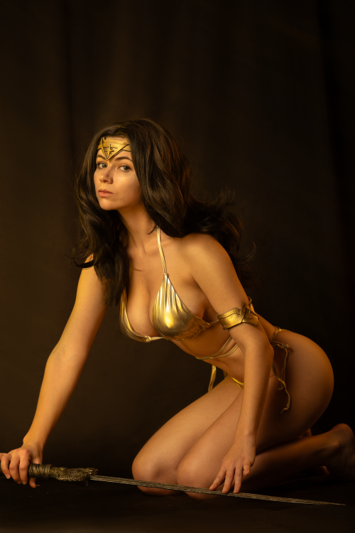 BELA229505x529e8a6ebeb58e25