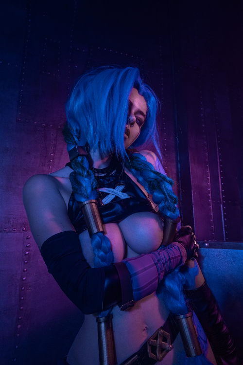 BELA319505x856f7cb26394940a