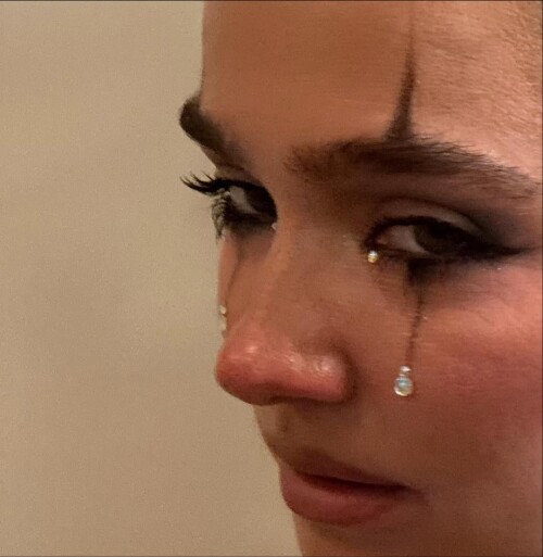 BOO-hoo-38cd42e9146e759f9