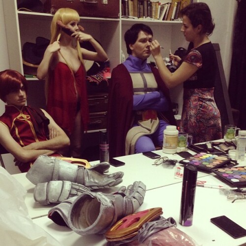 Backstage kaktamee ZxF2B9IWMT