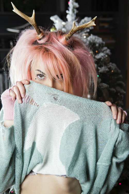 Bad Gift 04.JPG FQElTIL2