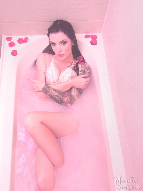 Bath 428f217ceb60becc3