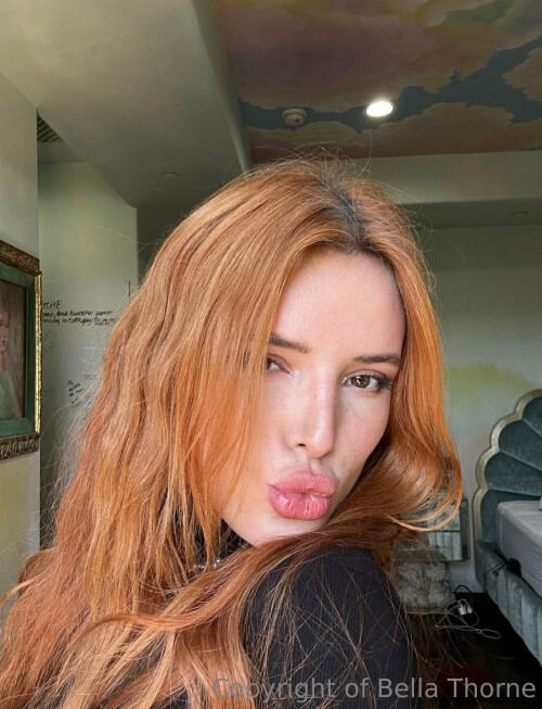 Bella Thorne326