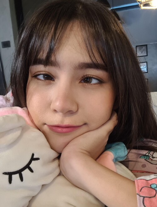 Bella6e53b547f926bccda