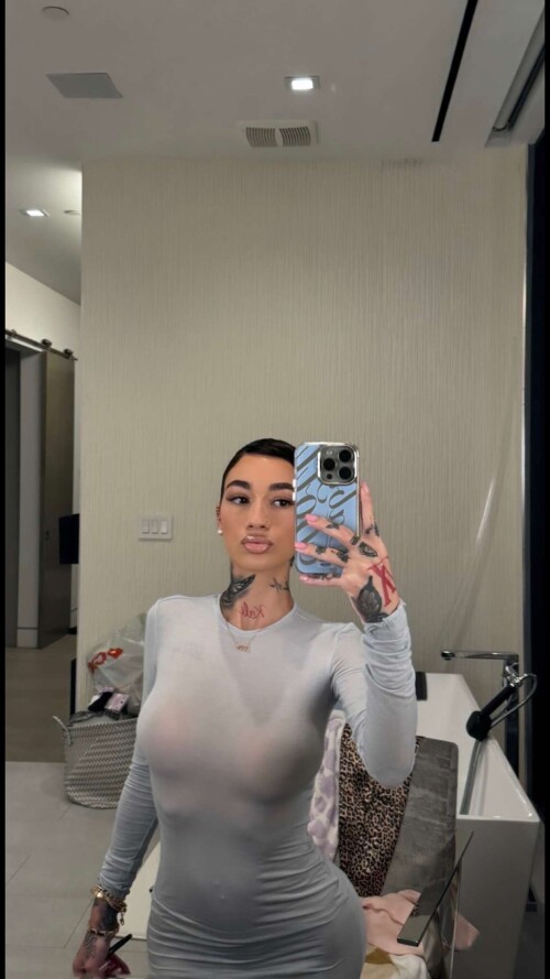 Bhad Bhabie 6b8de94b3e59f8042