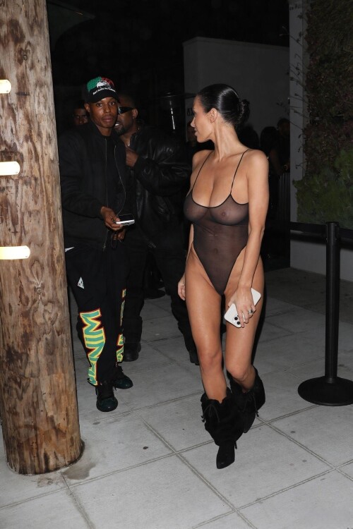 Bianca Censori 744c0e7f11434def5