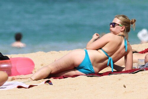 Bikini at a Beach in Hawaii Feb 13 2012 03 34