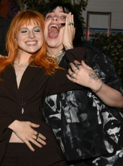 Billie X Hayley