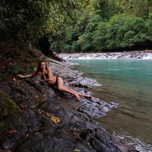 BitchabsFucksexyLipstighs2813e3f9ca90f2175