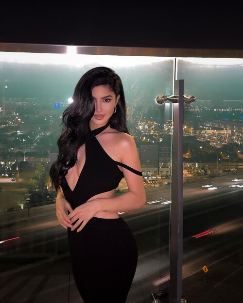 Black Dress Deleted 5f2ecf5d00a2c2ee3