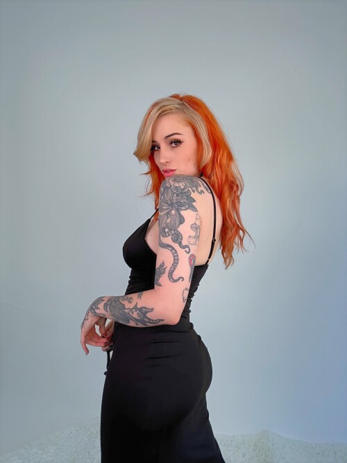 Black Dress Seduction 187863cc885e1f089