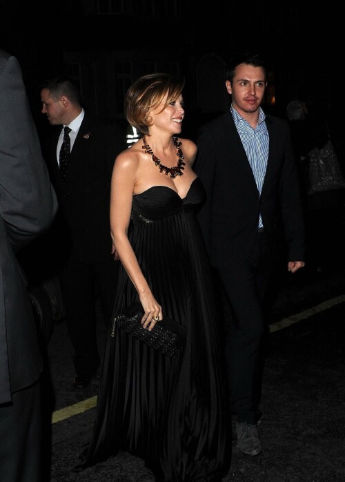 Black059 267c5ee891eaa04831