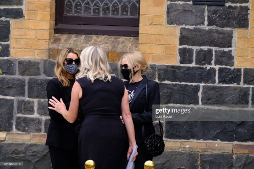 MELBOURNE, AUSTRALIA - MARCH 10: Dannii Minogue and Kylie Minogue attend the memorial service for Australian music promoter Michael Gudinski , on March 10, 2021 in Melbourne, Australia. Australian music promoter and manager Michael Gudinski died aged 68 on March 2. A state memorial service will be held on Wednesday 24 March. (Photo by Luis Ascui/Getty Images)Images)