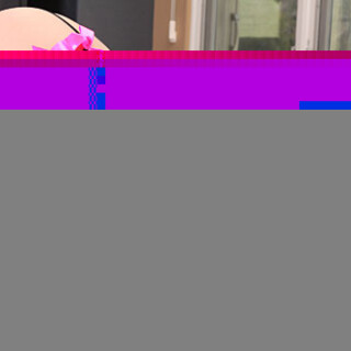 BlackAndHotPink-123567718741e0ac80