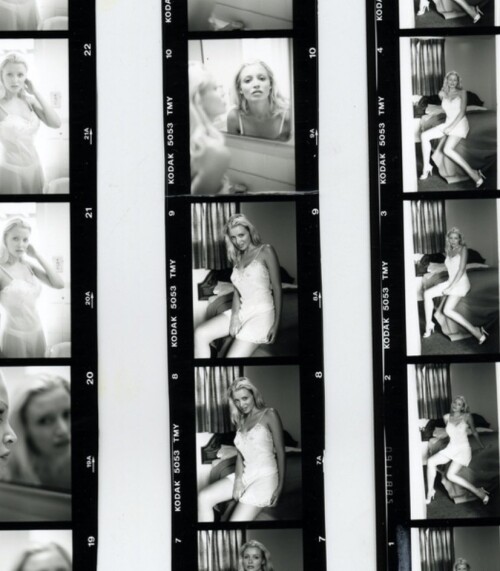 Blonde B W 19942b637619b2bb7