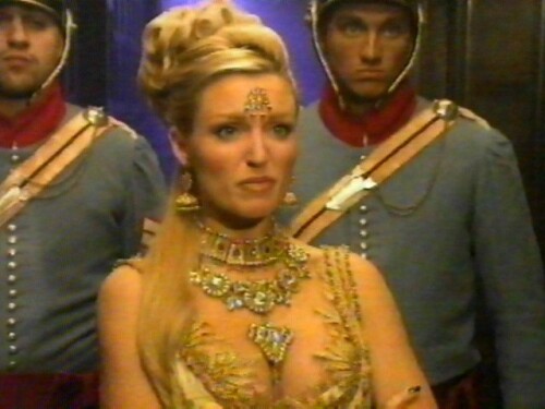 Blonde Vidcap003 6d3901392c0a8320c