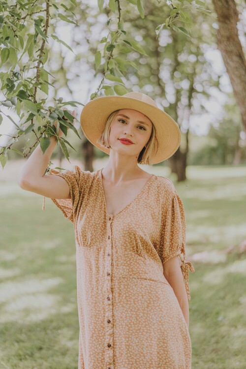 Boho-Farmer-Photoshoot-4d871c701db5d45a2.jpeg
