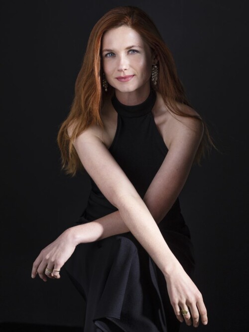 Bonnie Wright by Lorenzo Agius 768x10241518e633a6128bac